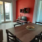 Casa Pergola 2 - Fronte Piscina, Parking * Бардолино