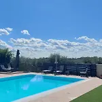 Casa Pergola 2 - Fronte Piscina, Parking Апартаменты *
