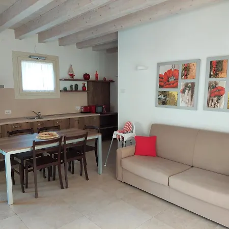 Casa Pergola 2 - Fronte Piscina, Parking *