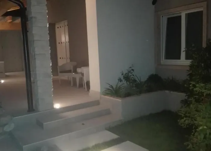 Casa Pergola 2 - Fronte Piscina, Parking Апартаменти