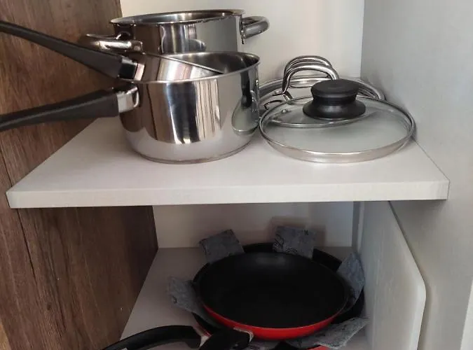 Casa Pergola 2 - Fronte Piscina, Parking Бардоліно